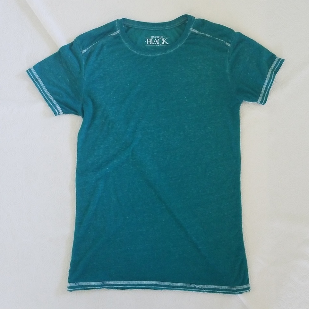 Mens Buckle Black Tee
